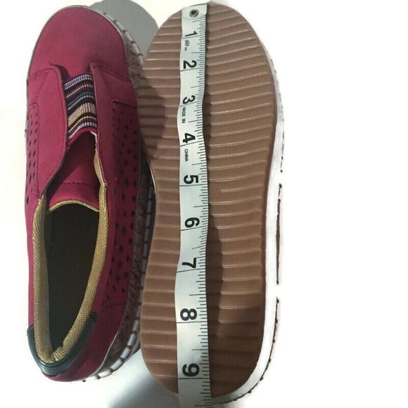 Women Breathable Hollow Out Flat Loafers - Picture 7 of 8